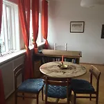 Bright And Beautiful Studio Apt For 2 In Rvkcenter