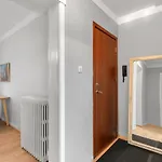 Cozy One-Bedroom Apartment