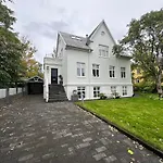 Apartment In Downtown Reykjavik - Birta Rentals
