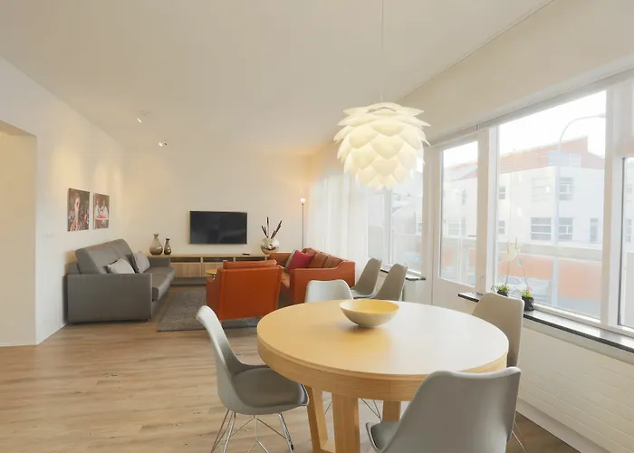 V54 Harbour Apartments