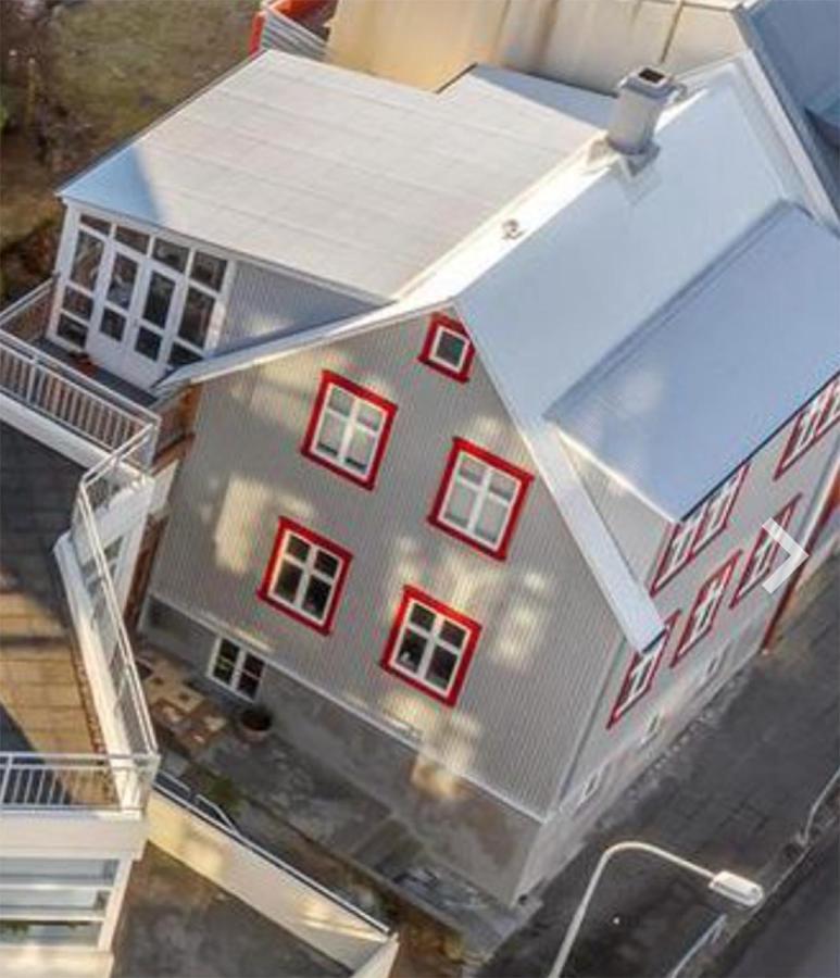 Town House Close To Center Reikiavik