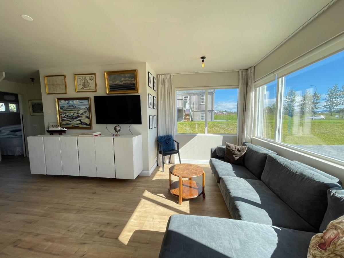 Apartamento Cozy And Centrally Located In *