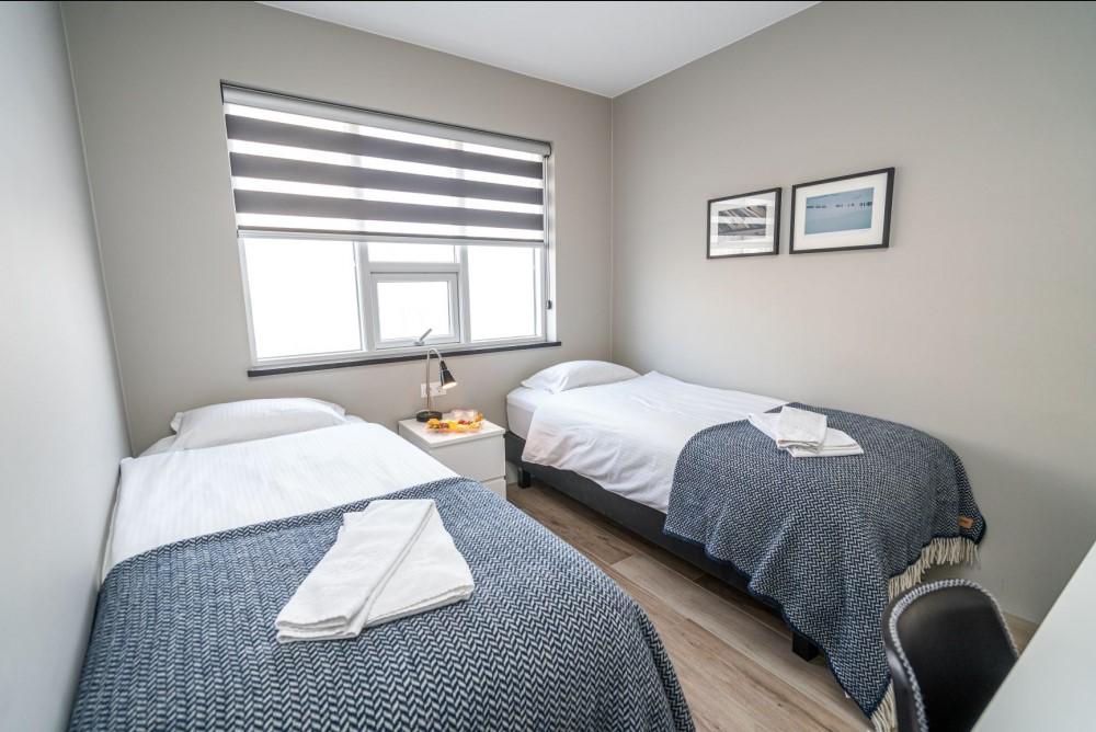 By Reykjavik Airport Guest house Keflavik