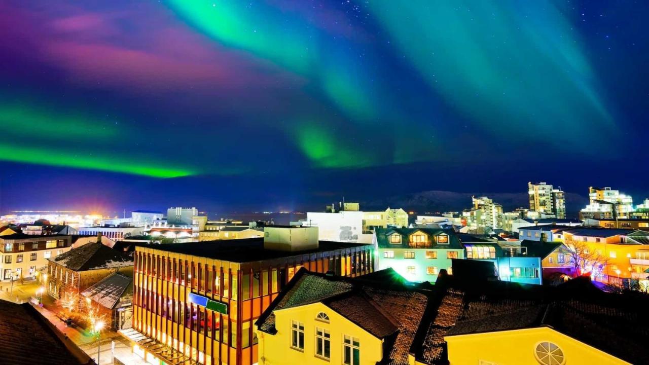 Downtown Luxury Reikiavik