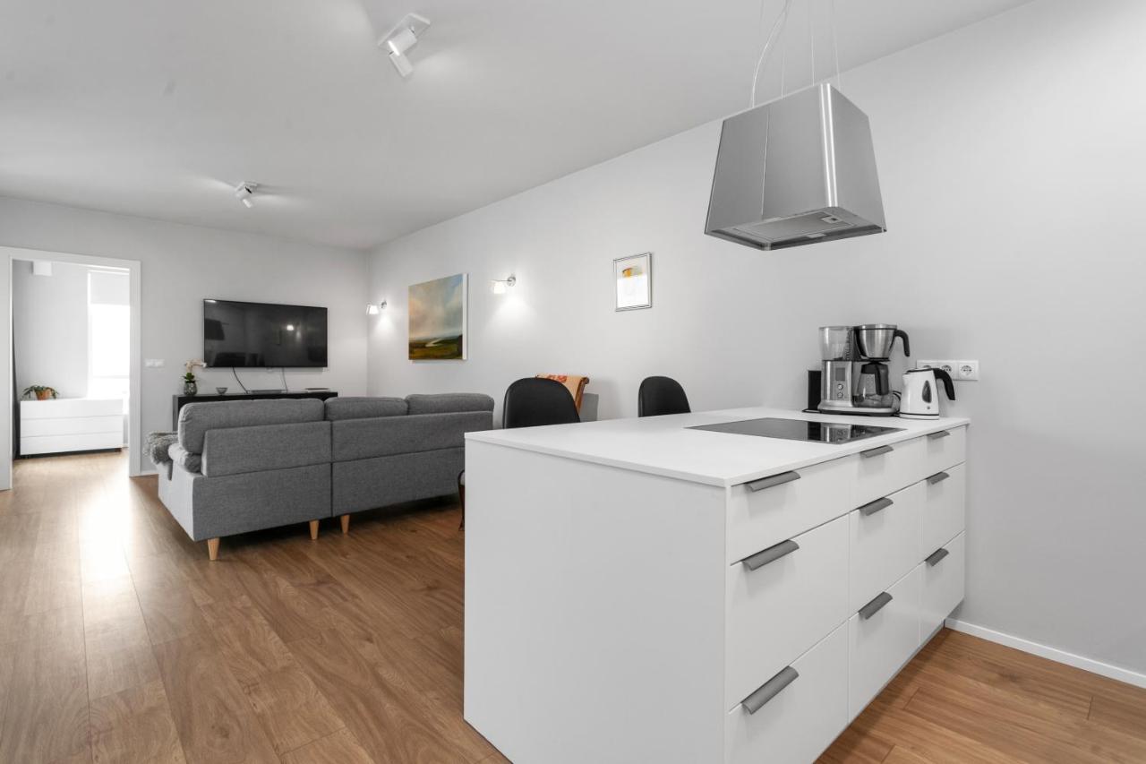 Modern 2br Flat W/ Balcony Reykjavik