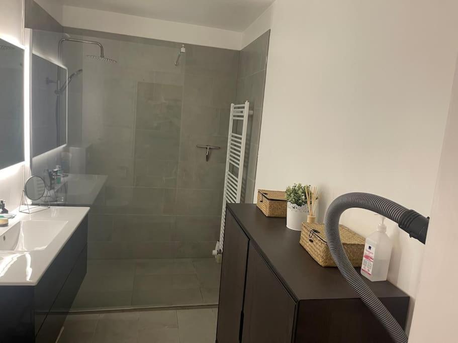 Apartment Cool Place In Perfect Location Downtown *