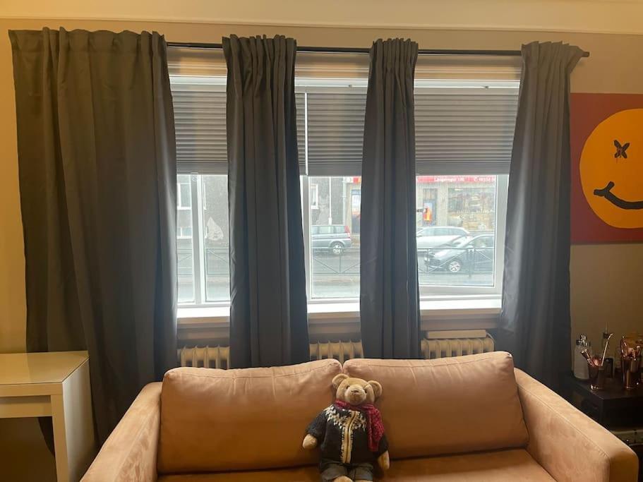 Cool Place In Perfect Location Downtown Apartment