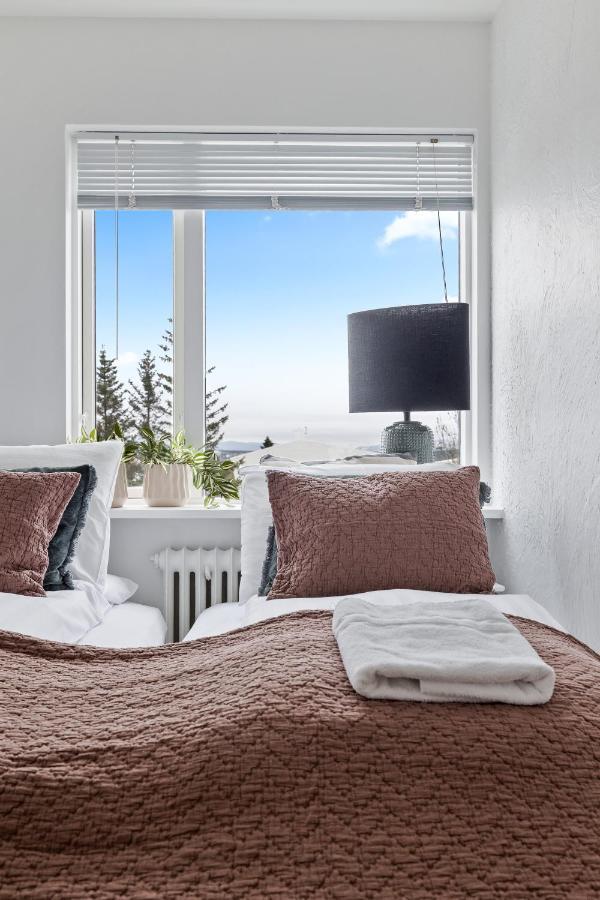 Icelands Biggest Mall At 8 Minute Walk - Free Parking Apartamento