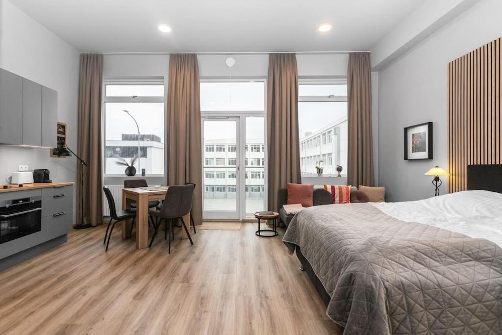 Apartment Charming Studio