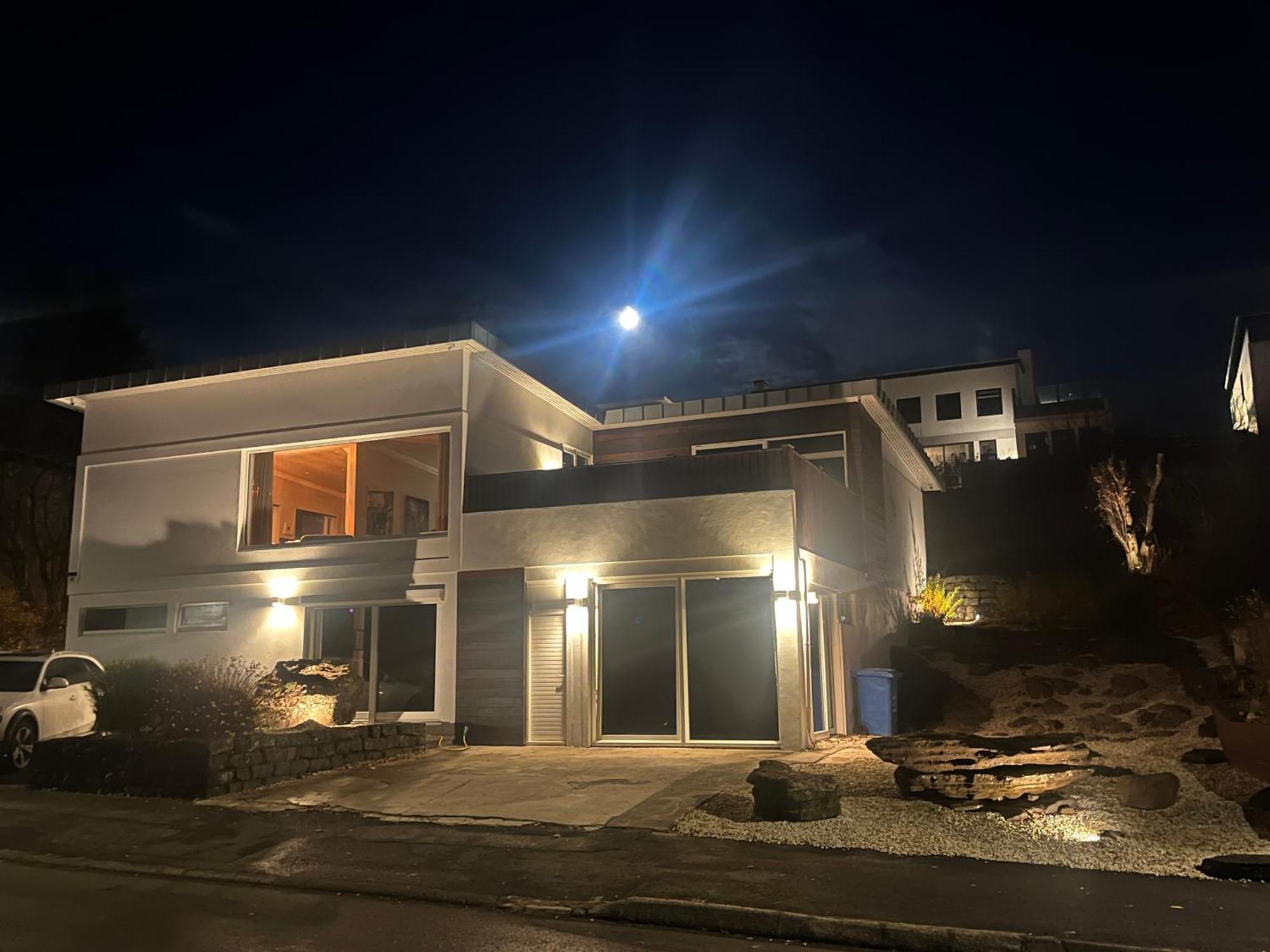 Iceland Sjf Villa, Hot Tub & Outdoor Sauna Amazing Mountains And View Over Pousada