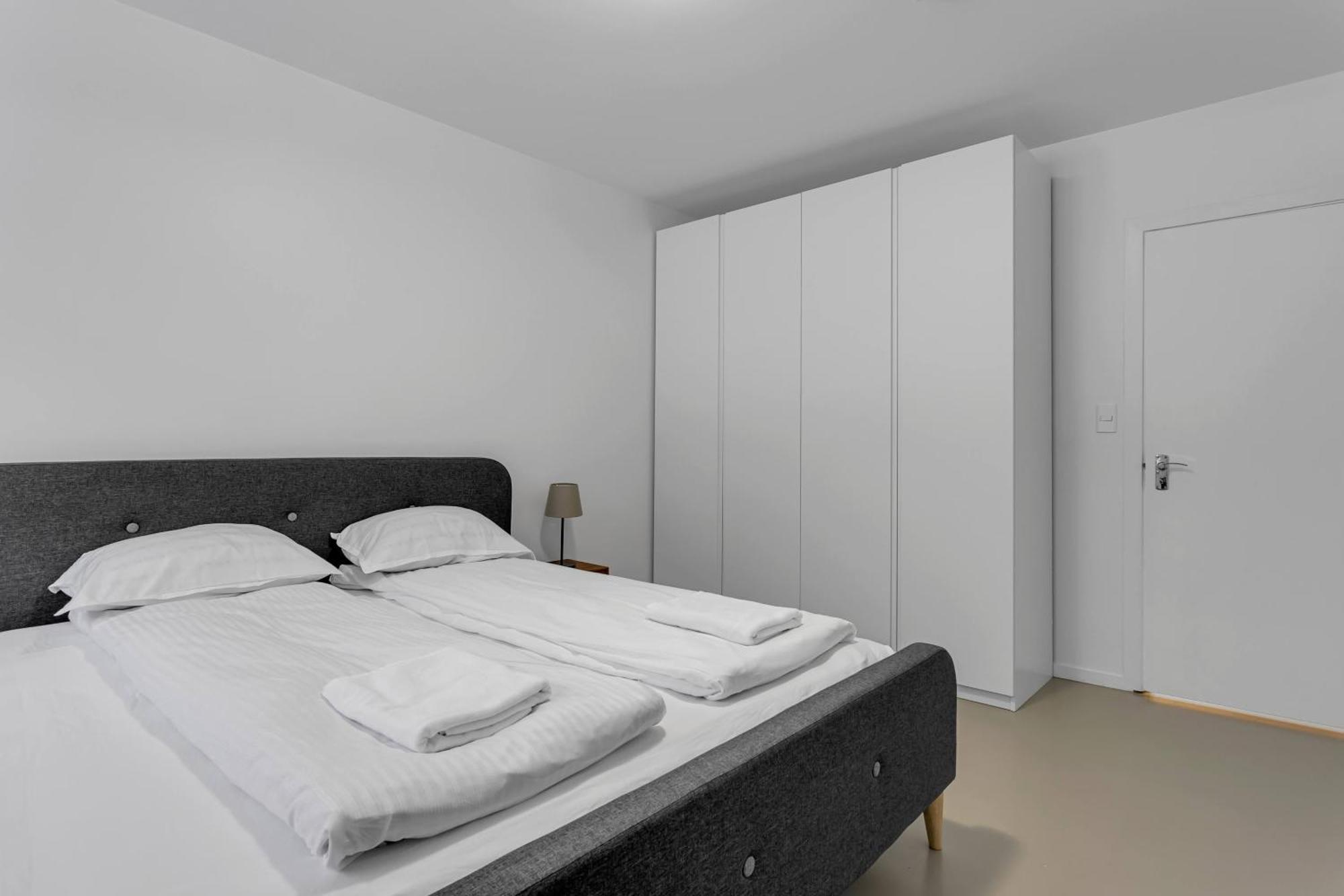 Spacious&central - 3 Bedrooms *