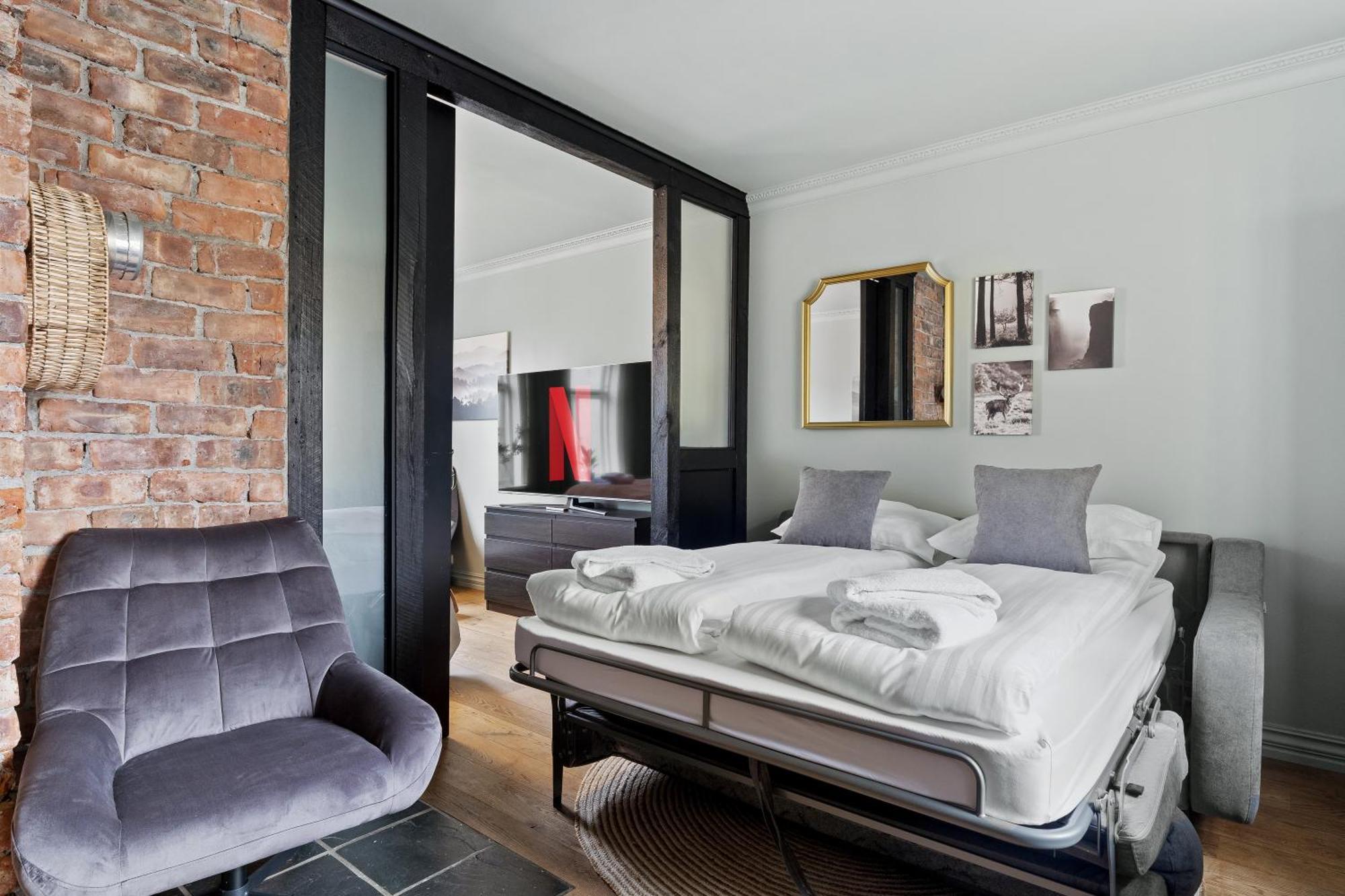 The Center Of Downtown Apartment