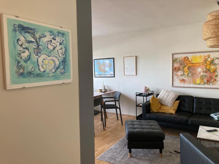 Spacious Flat - Magnificent View * Reykjavik