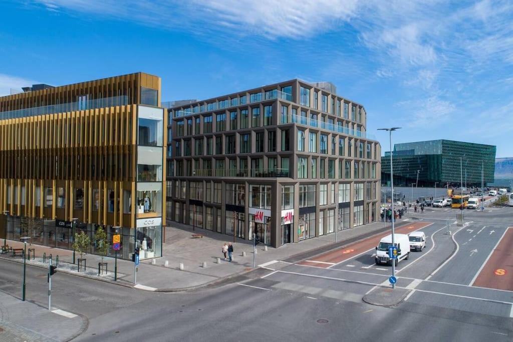 Modern Lux Retreat With 2br&2ba Heart Of The City * Reykjavík