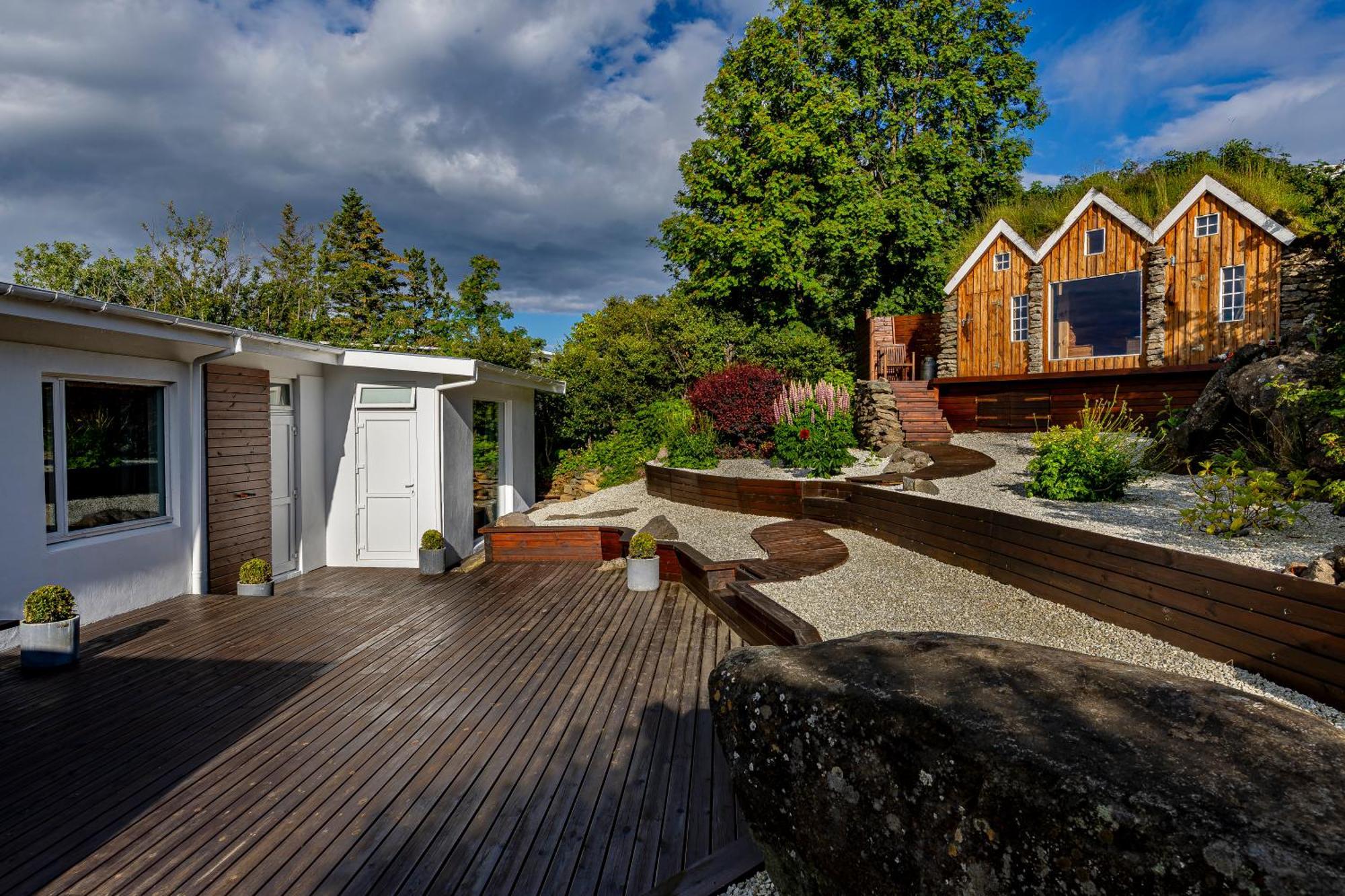 Pousada Iceland Sjf Villa, Hot Tub & Outdoor Sauna Amazing Mountains And View Over *