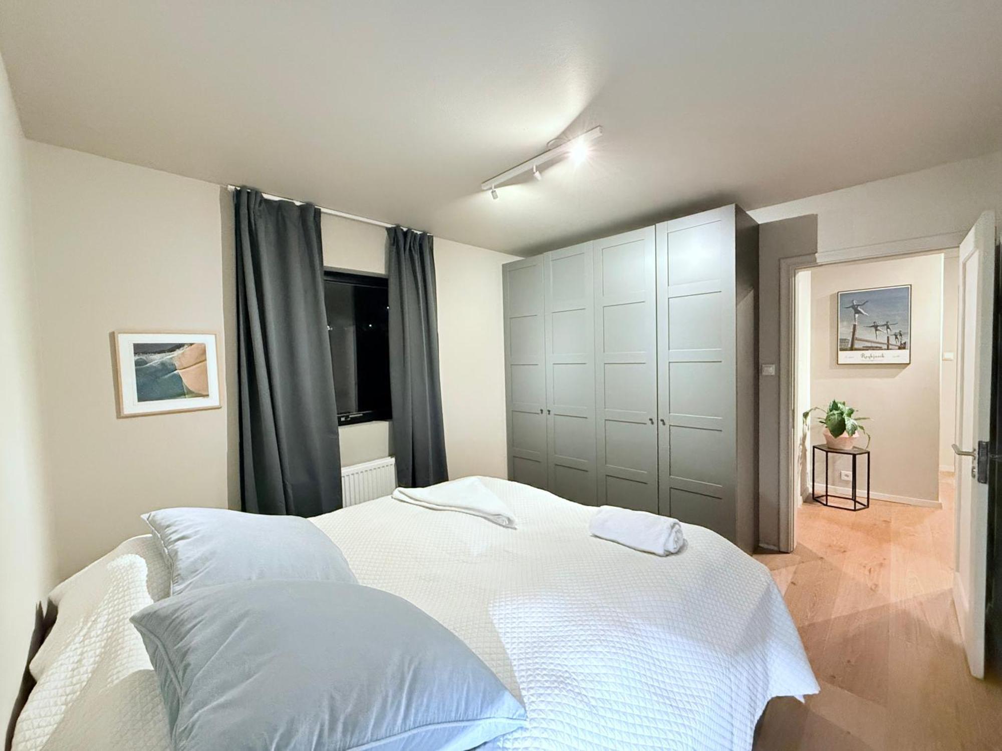 Apartment Cozy , Sleeps 4, 10 Min To Downtown, Family-friendly Reykjavik