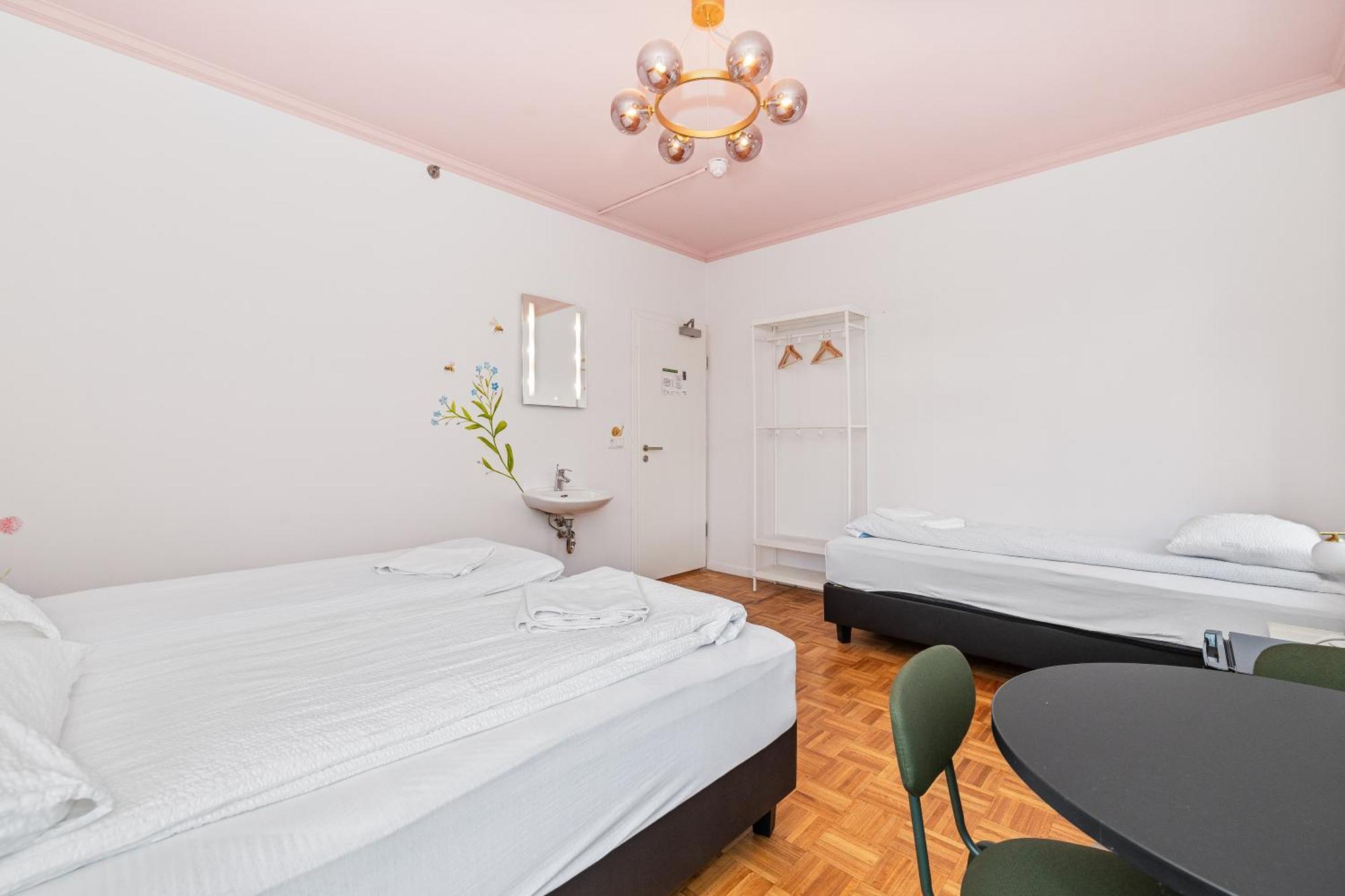 Baldursbra Laufasvegur Guest house 2*