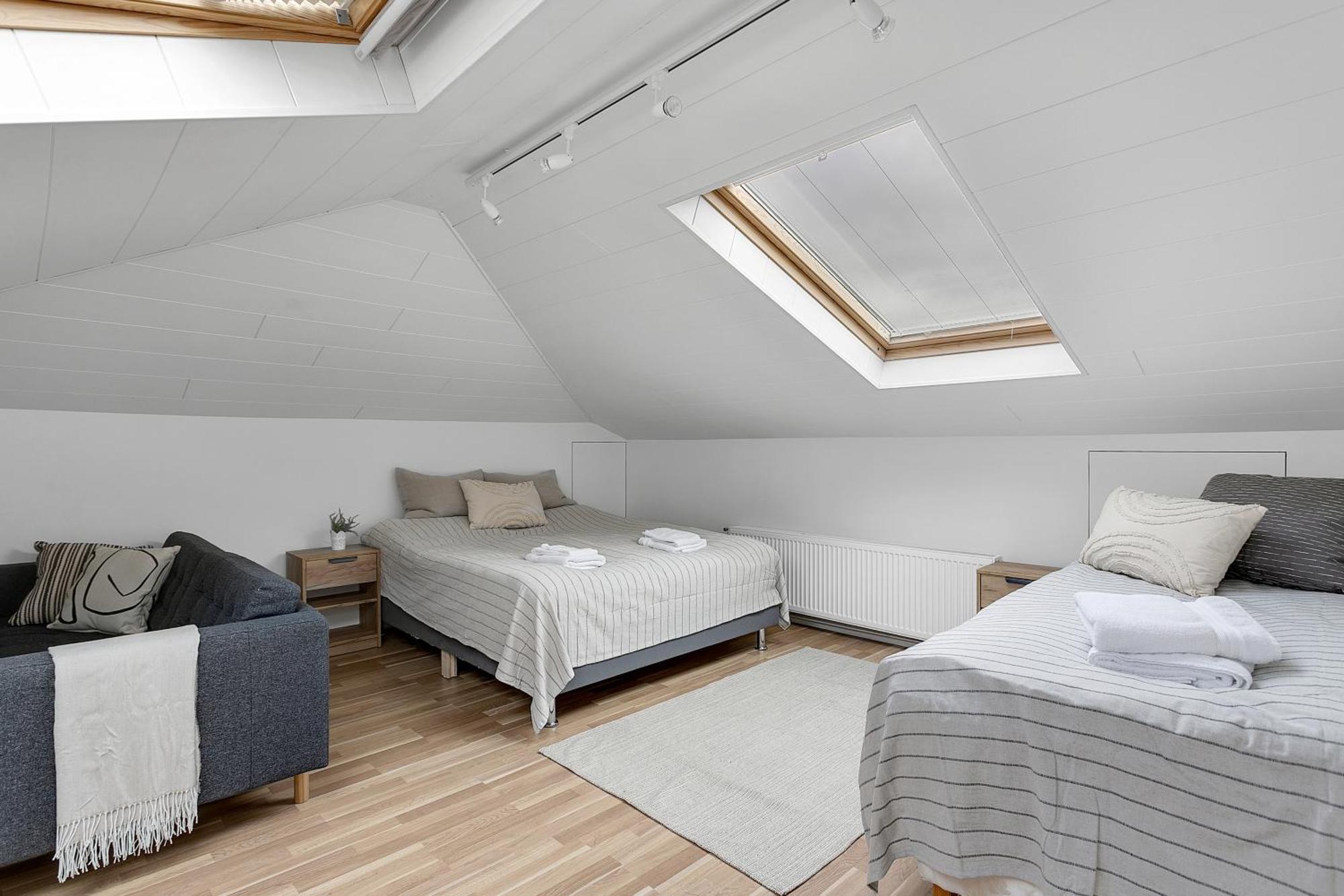 Lovely & Spacious Apartment *
