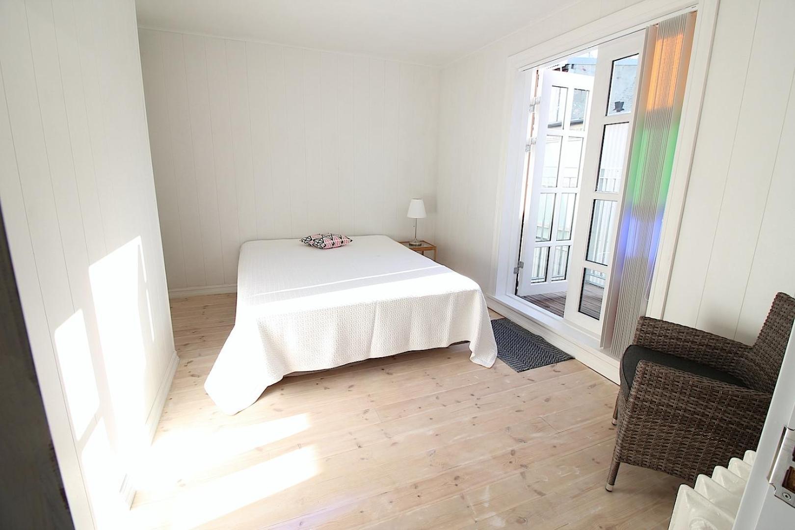 Main Street Apt, The Location