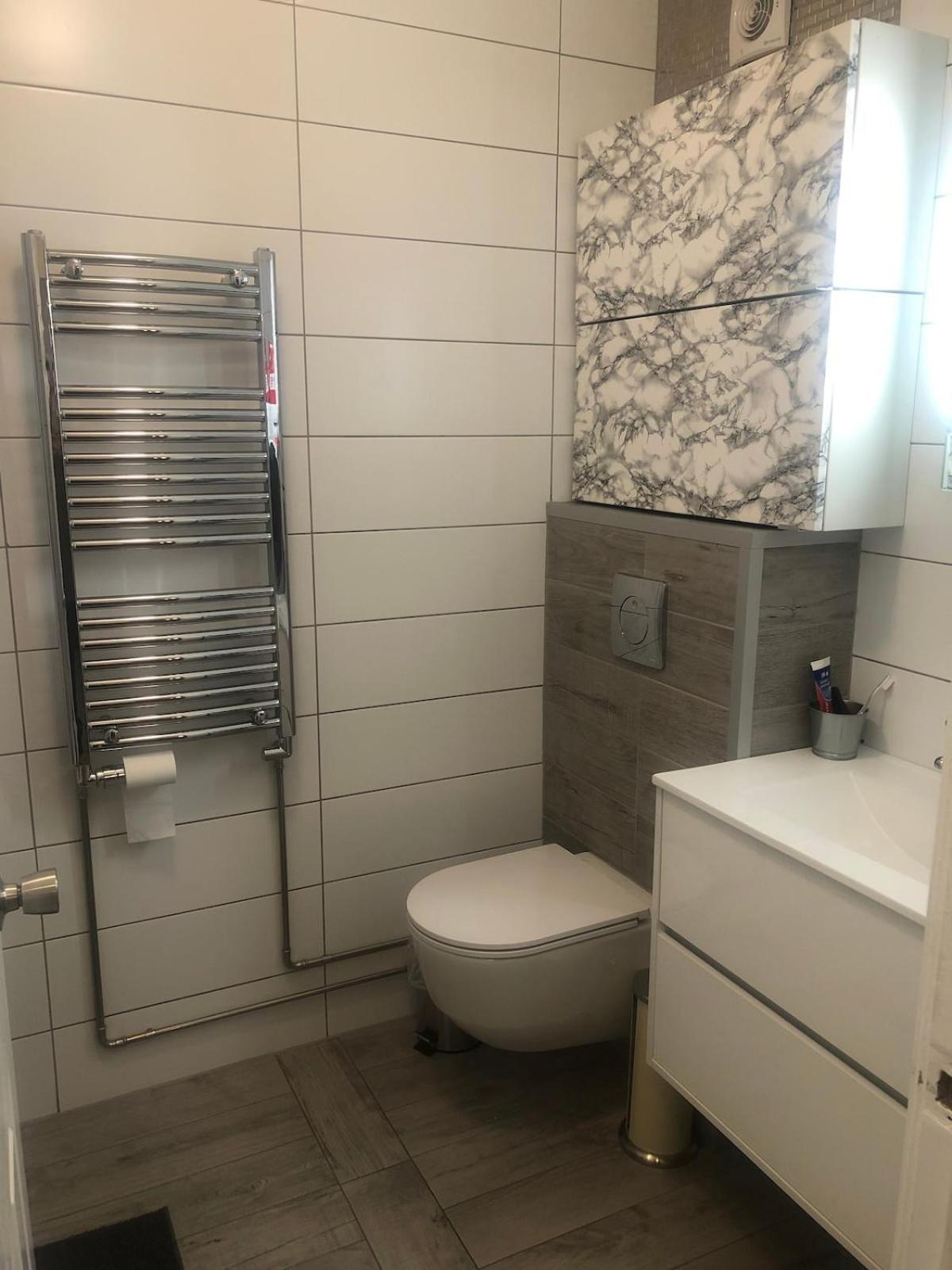 Entire 2-bedroom With Need *
