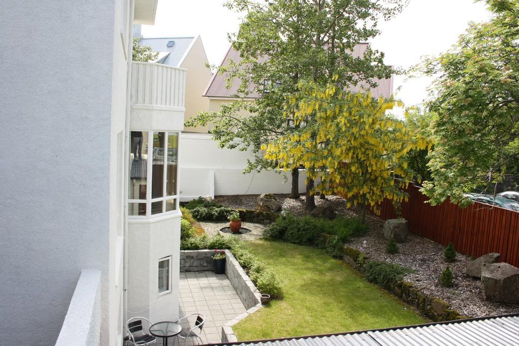 Baldursbra Tjarnargata Guest house 2*
