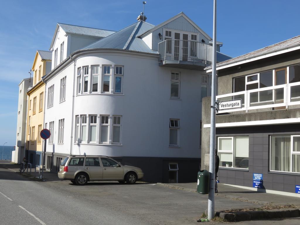 V54 Harbour Reikiavik