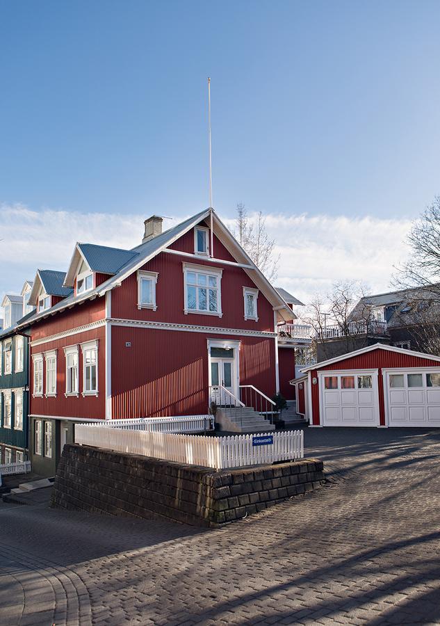 Brattagata Apartment *