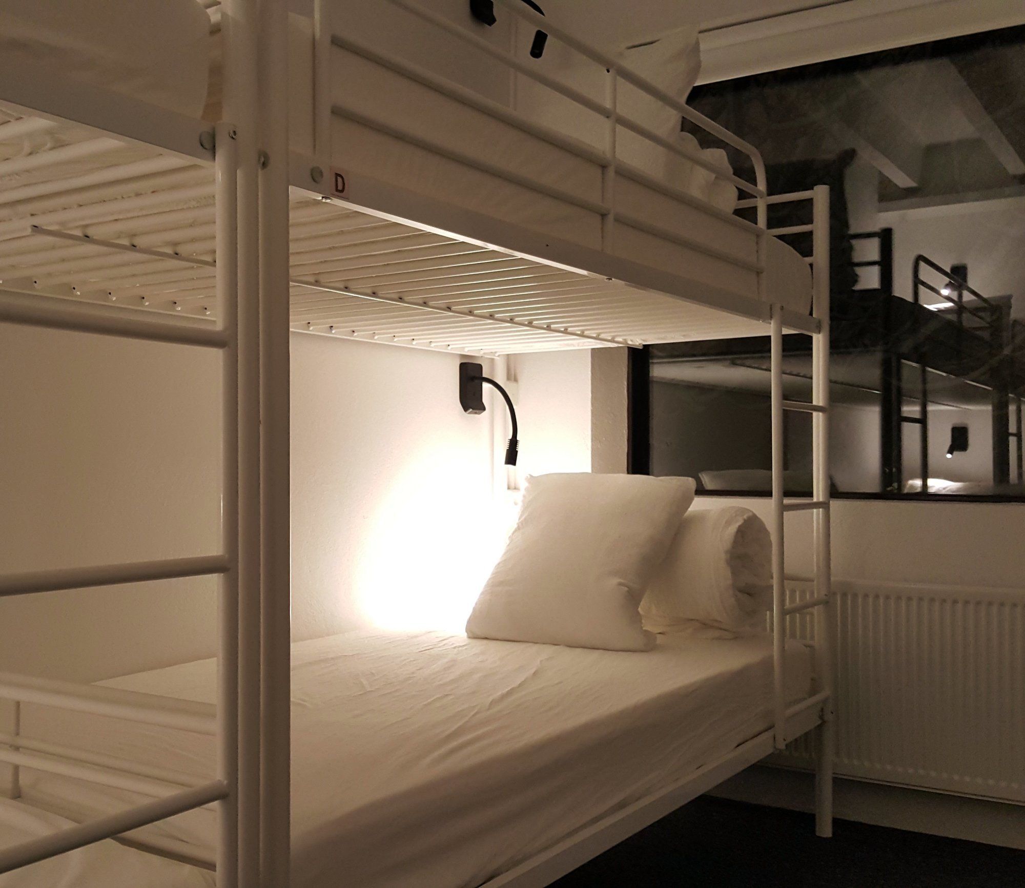 Hostal Laekur *