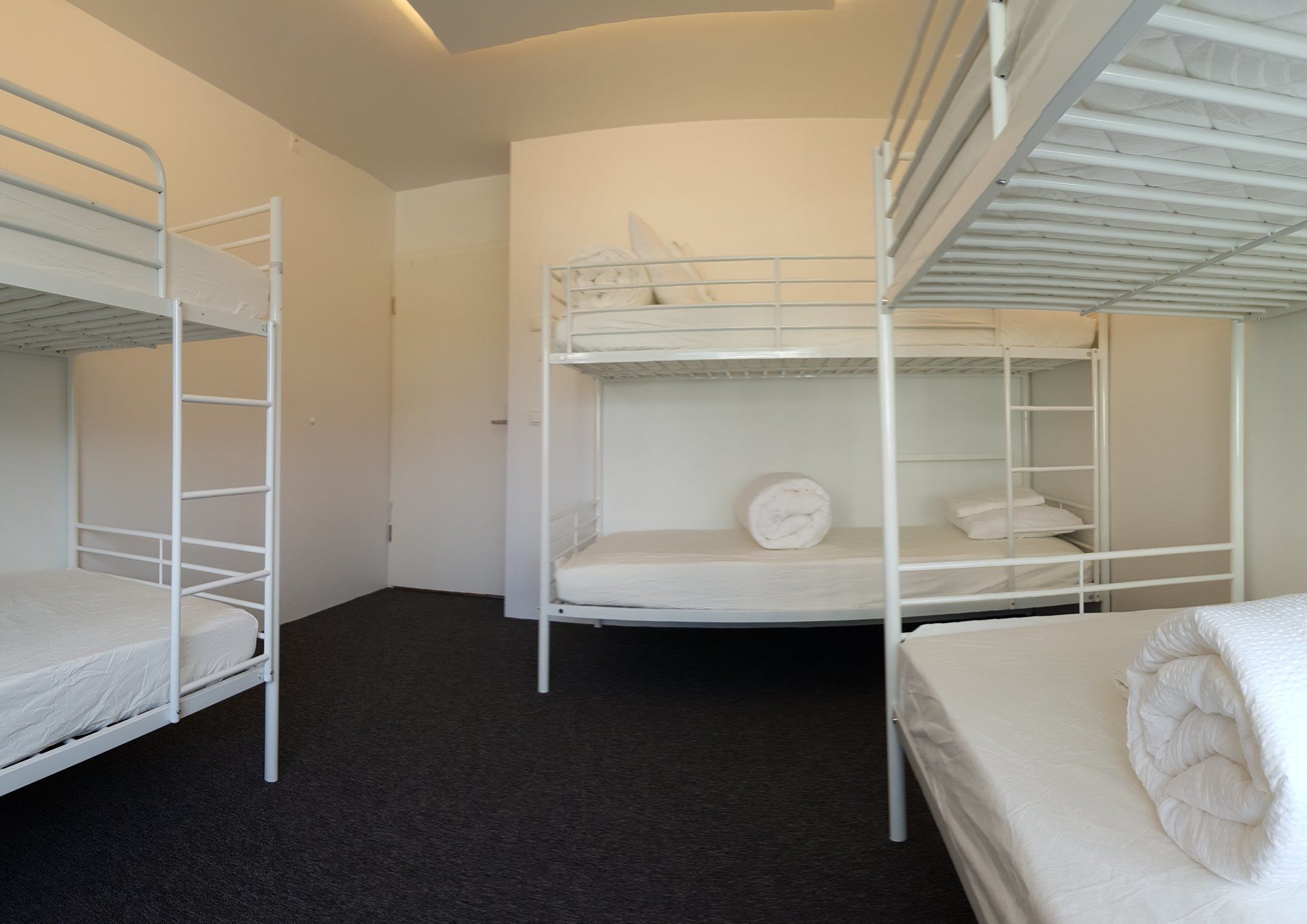Laekur Hostal