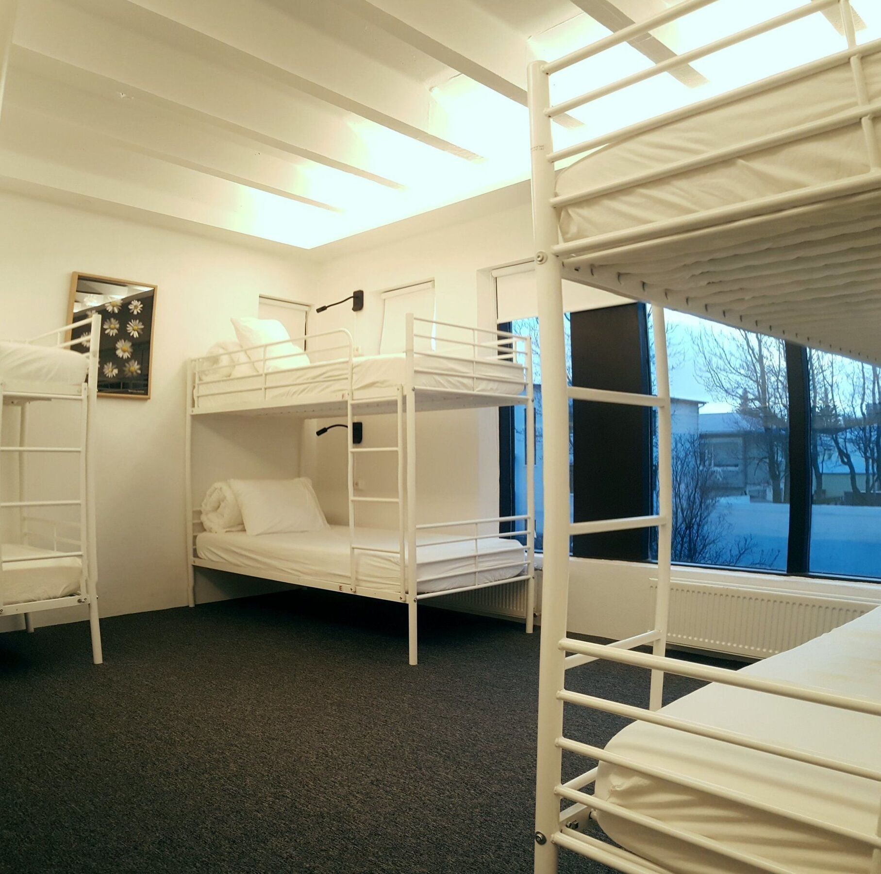 Laekur Hostal *