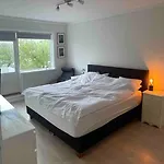Reykjavik Apartment With 4 Bedrooms - City Center