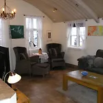Three Sisters Apartments