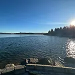 Villa By The Lake Ellithavatn - Birta Rentals