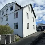 Apartment In Othinsgata Downtown Reykjavik - Birta Rentals