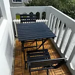 Relaxing And Friendly Haven