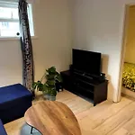 Cozy Apartment Close To Reykjavik Downtown