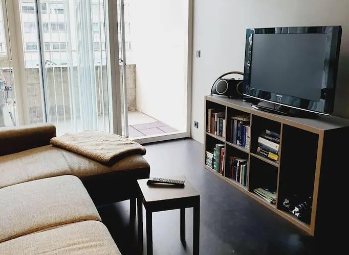 1-Bedroom Apartment By City Center, Free Parking