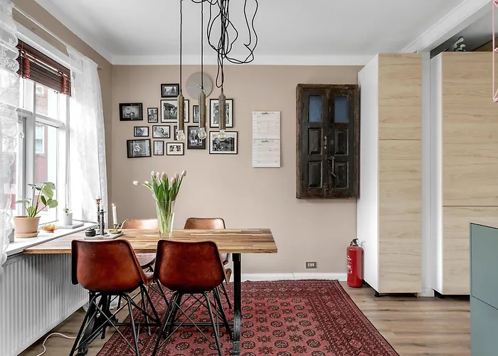Spacious, Cozy & Family Friendly House In Central Reykjavik
