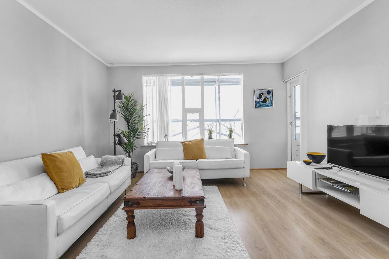 Charming, 2 Bedroom Seaside Apartamento Reiquiavique