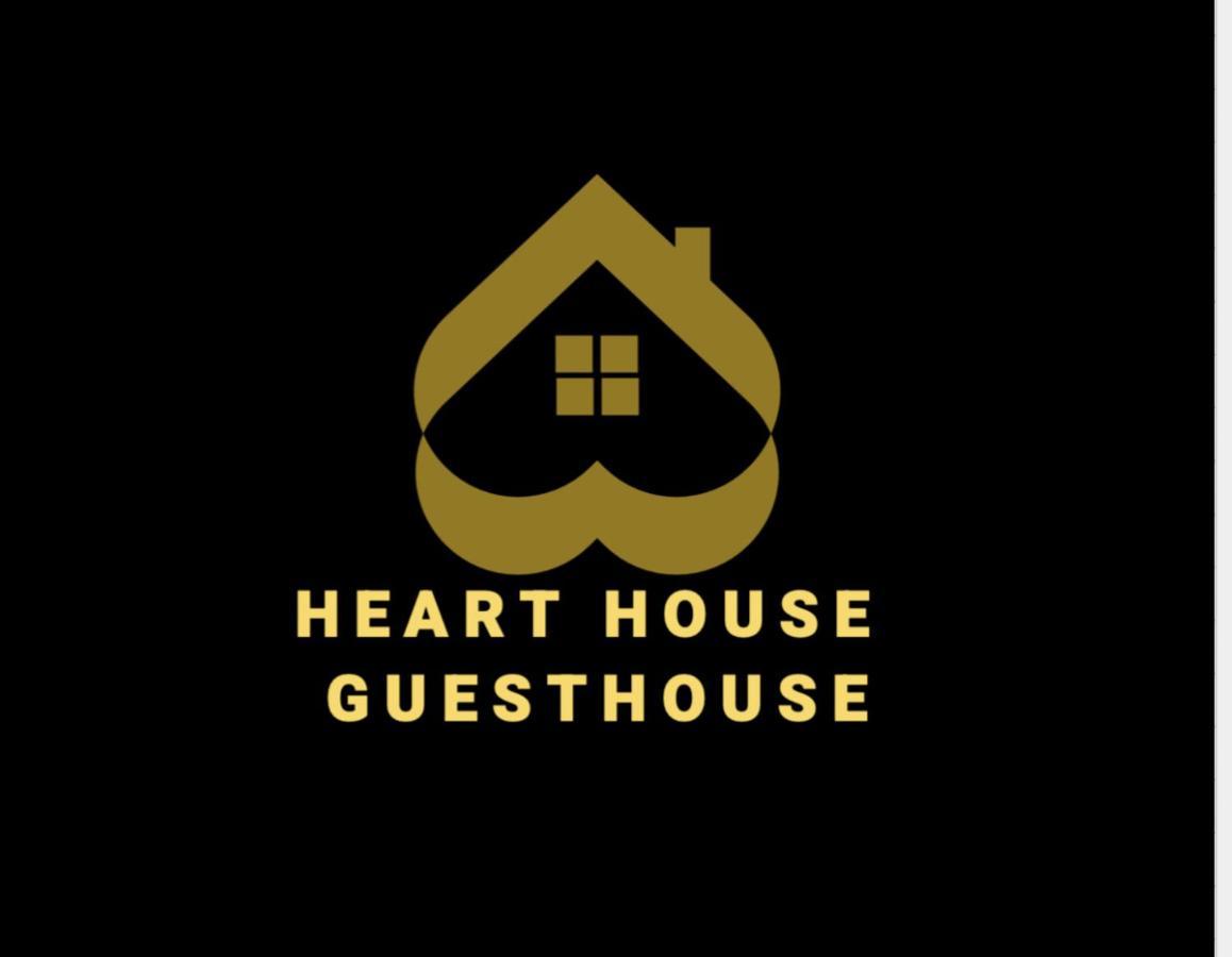 Heart House Casa de hóspedes *