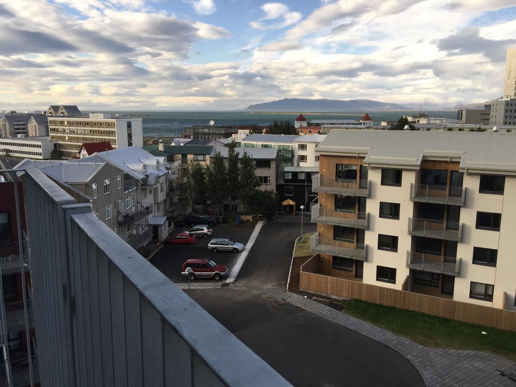 Downtown - Stakkholt Apartment Reykjavík