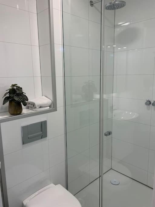 Cosy Modern Apartment In Kopavogur
