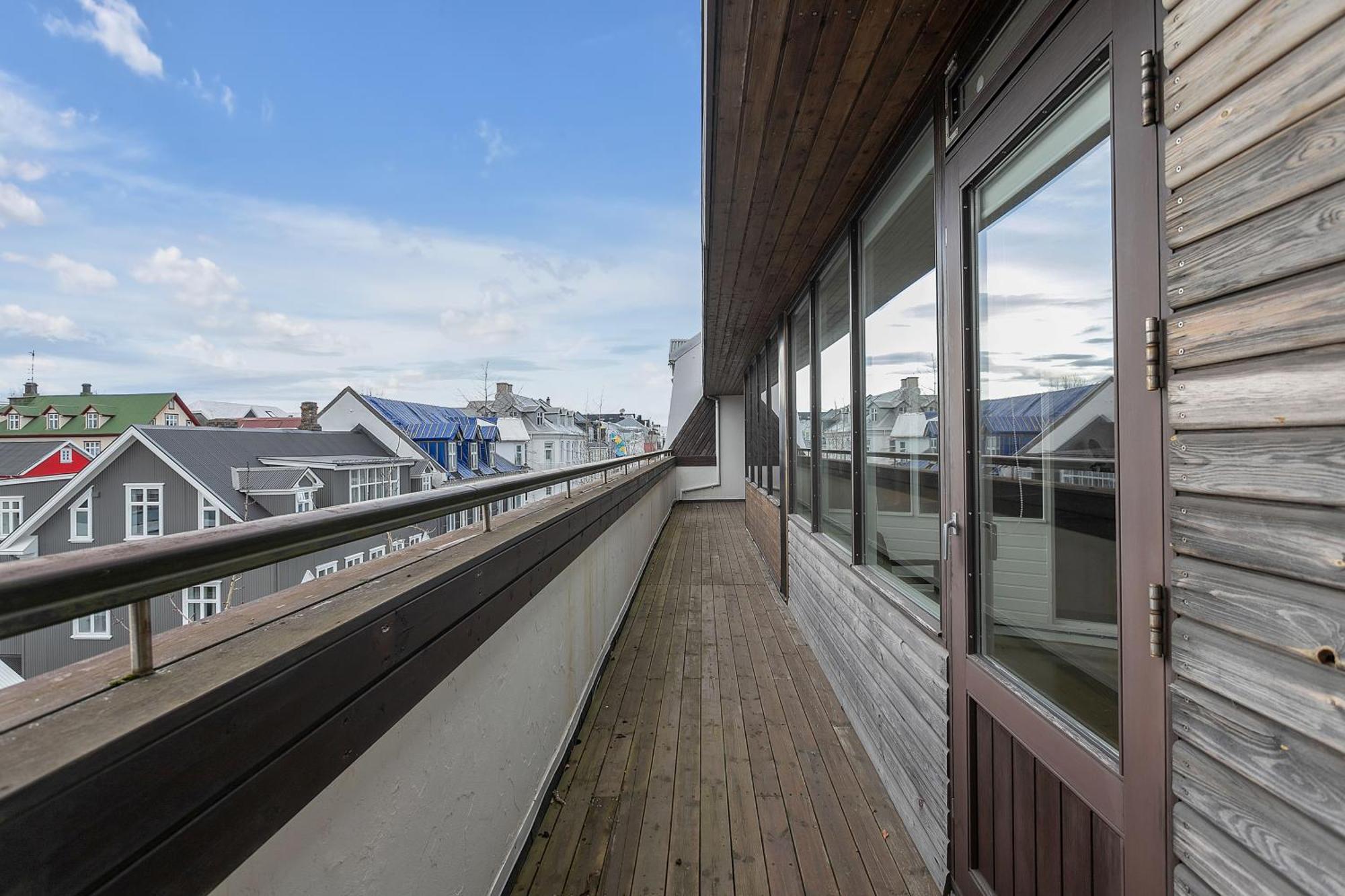 Penthouse On The Shopping Street-free Parking Apartamento Reiquiavique