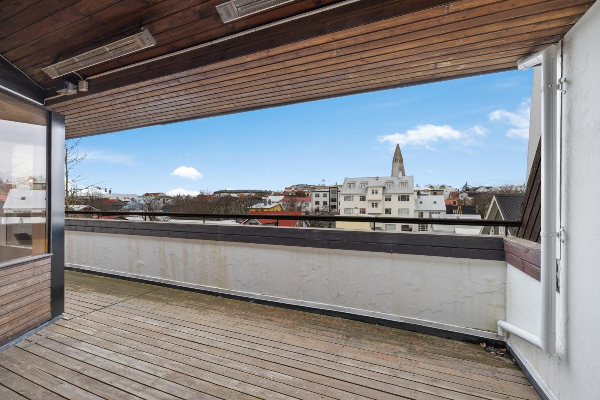 Penthouse On The Shopping Street-free Parking Apartamento *