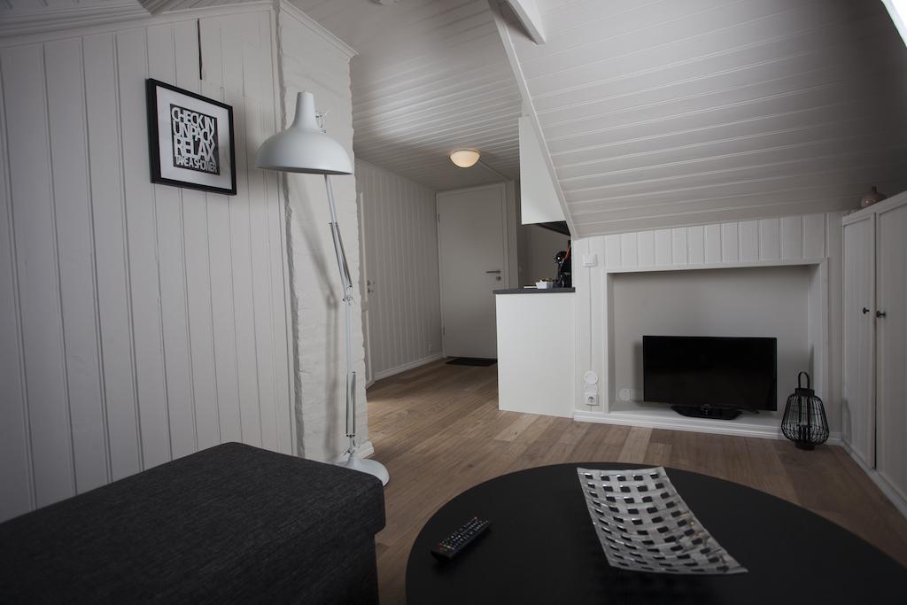 Ambassade * Reikiavik