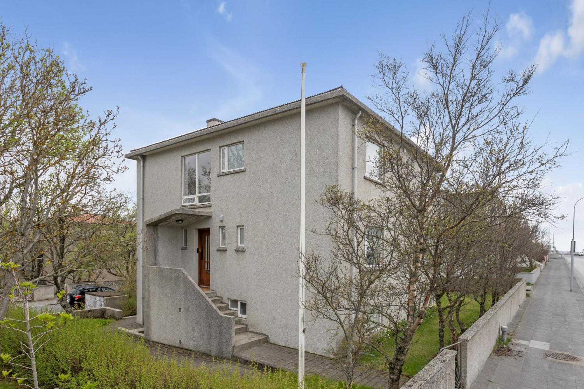 Audur Guest house