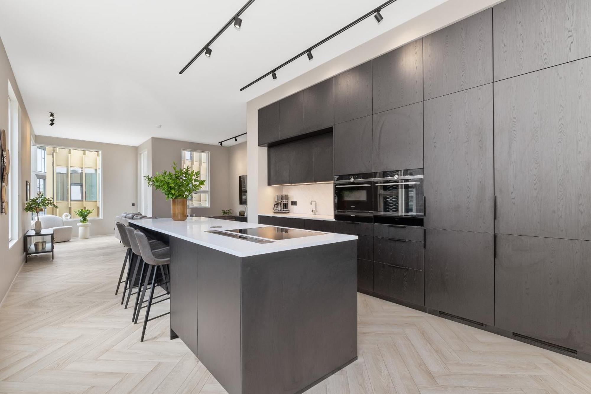 Desirable Penthouse In * Reykjavik