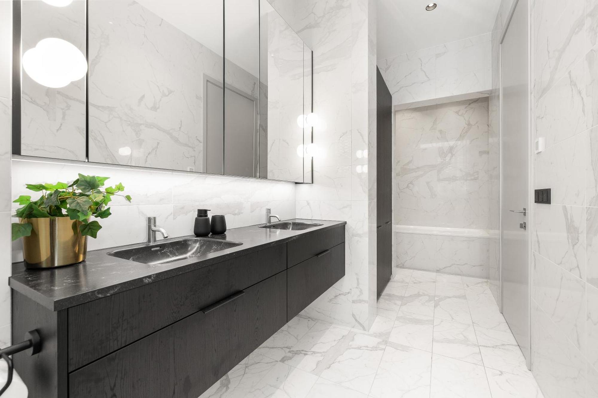 Desirable Penthouse In Apartment