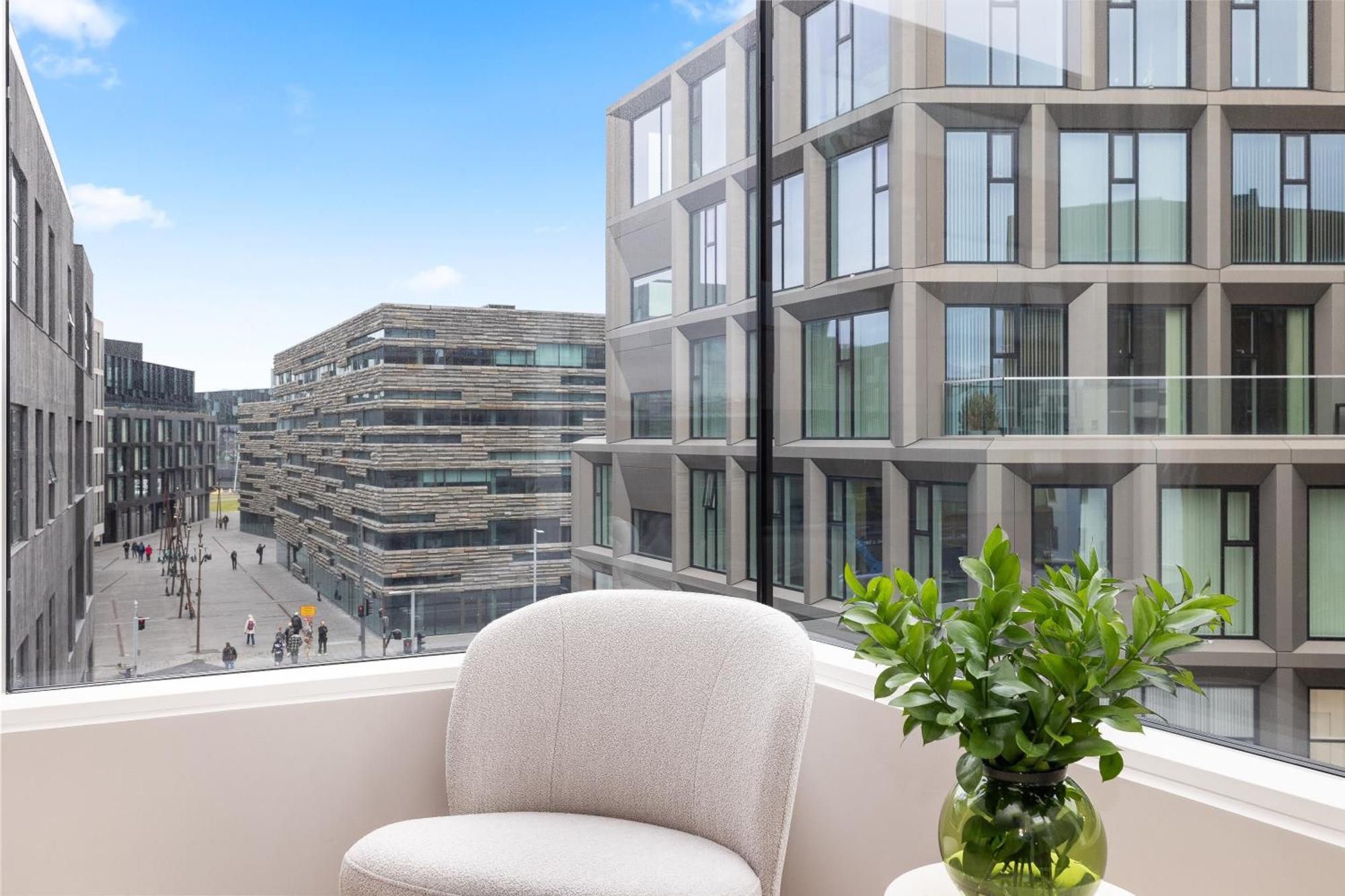 Desirable Penthouse In Apartment