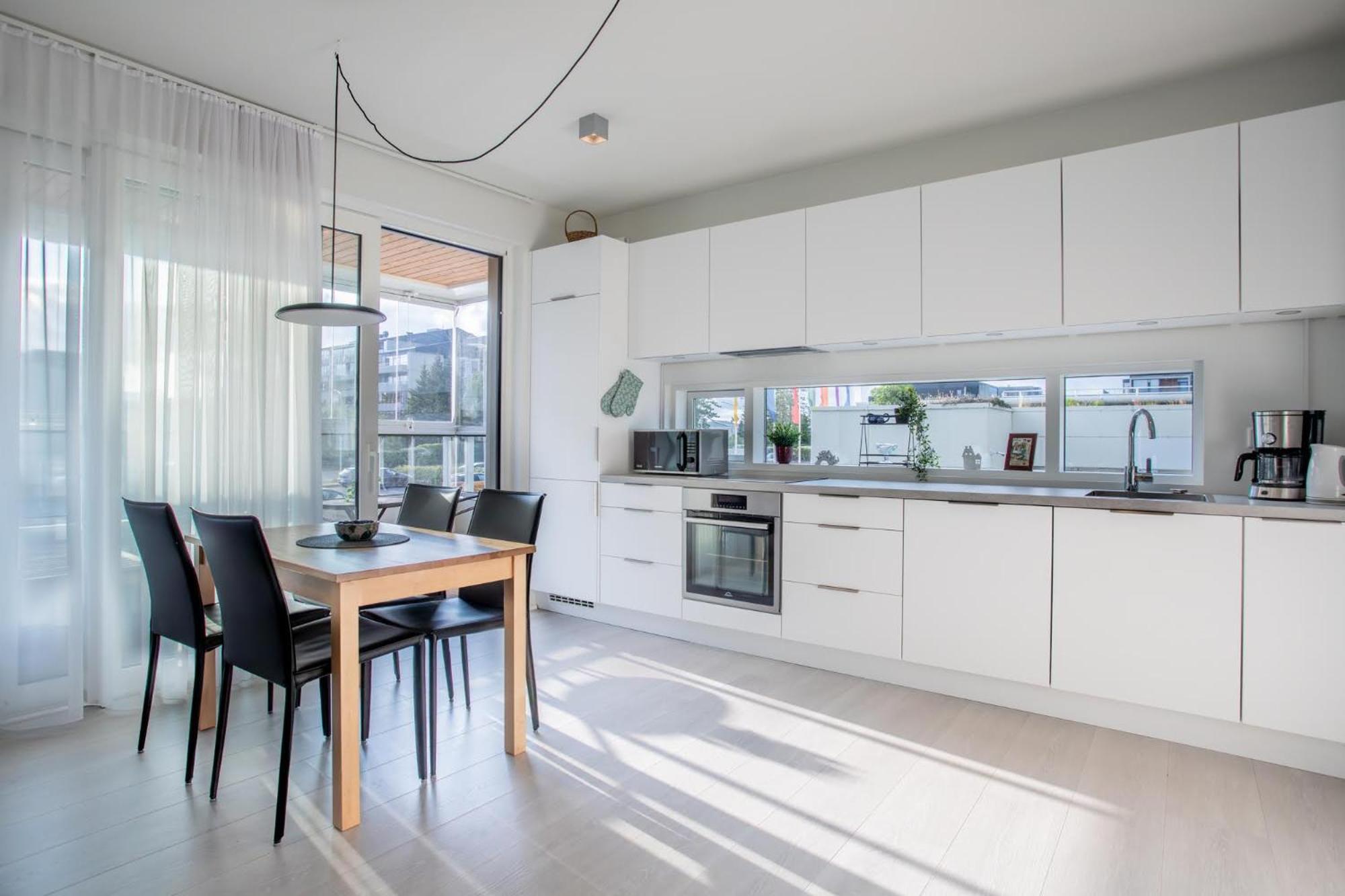 2br With Free Parking Apartment Reykjavik